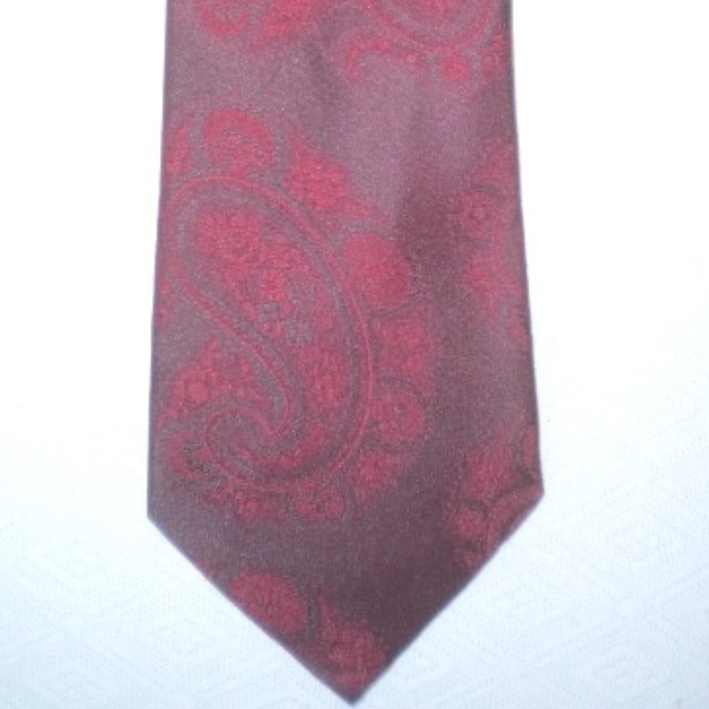 Nicola Ferri burgundy red paisley floral 100% silk tie made in Italy